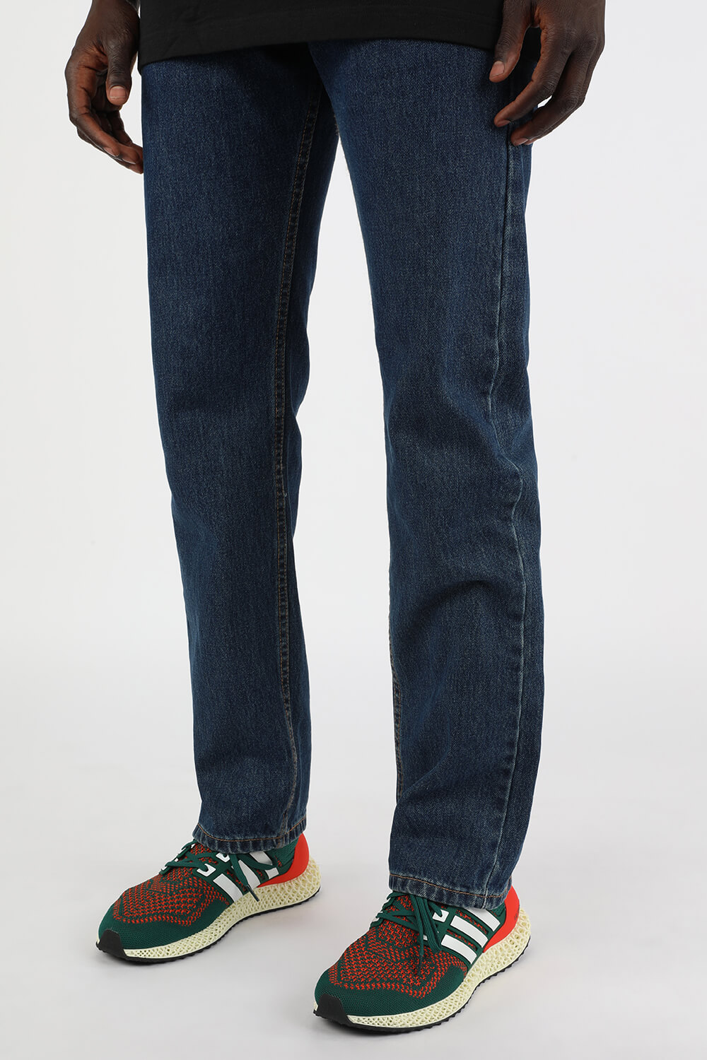 תמונת כל הלוק של Ultra 4D Shoes in Green and Orange